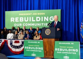 Opinion: Bus Lanes and Bike Paths as our Cities Crumble