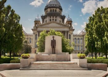 “Don’t Mess With Our Kids” Grassroots Movement Urges Parents to Pray at State Capitols Nationwide on Saturday