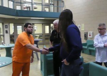 Scott Presler Visits Chicago, Energizes Black, Hispanic Residents and Inmates to Register, Vote Early and Elect Donald Trump