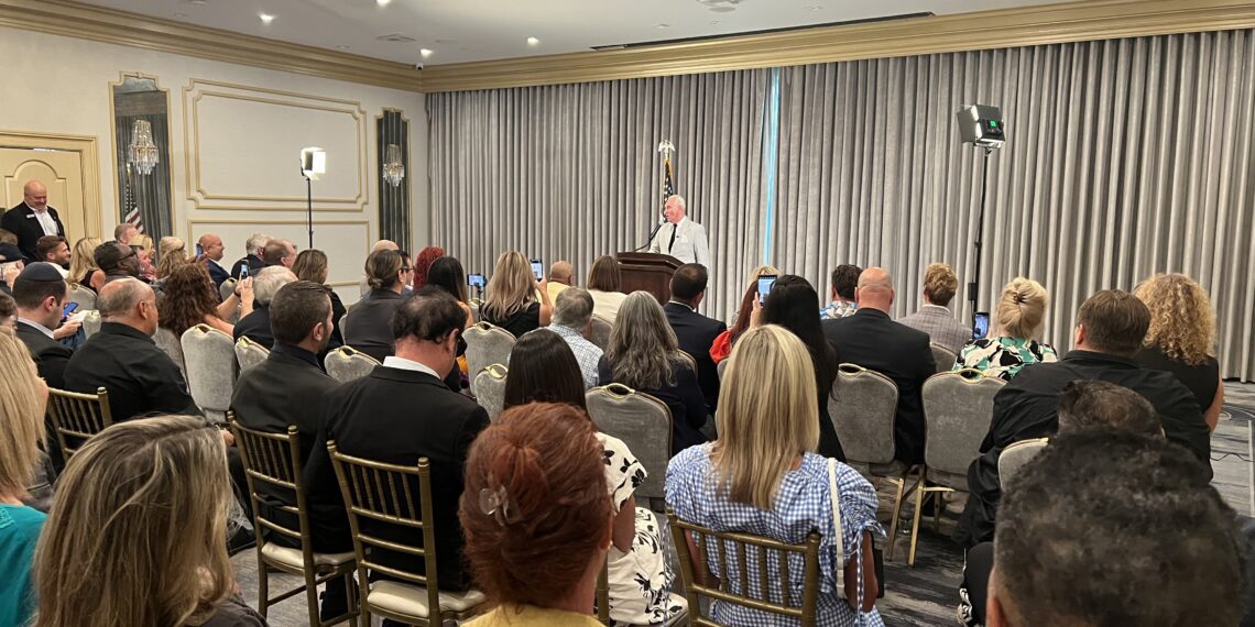 Roger Stone Energizes Grassroots in Oakbrook, Says Saving America and Electing Trump a “Spiritual Battle”