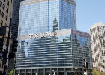 President Trump Stays at Chicago Hotel Ahead of WI Rally as New Polls Show a ‘Kamala Kollapse” in Key Swing State Races