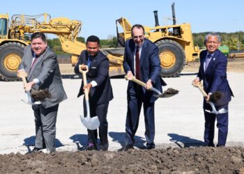 Mayor Richard Irvin, Gov. JB Pritzker Reunite to Celebrate CyrusOne Data Center Groundbreaking in Aurora