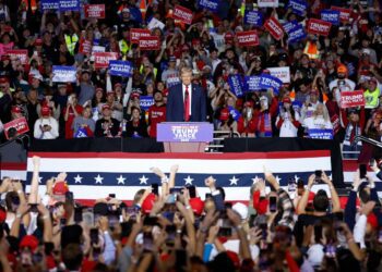 Trump Fires up Crowd During Milwaukee Rally as Democratic Infighting Pits Biden Against Harris Days Before Election