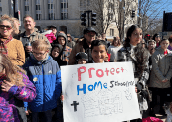Anti-Homeschooling Bill That Seeks to Jail Parents for Non-Compliance Passes Committee Despite 41K Opposing Witness Slips and Large Protests