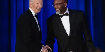 Embattled Biden Warns of “Dark Days” Under Trump in Fiery Chicago Speech to National Bar Association