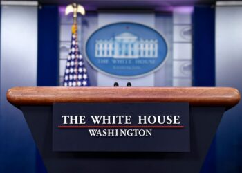 Exclusive: Parents Elevate Twin Groves Middle School Teacher Controversy to The White House