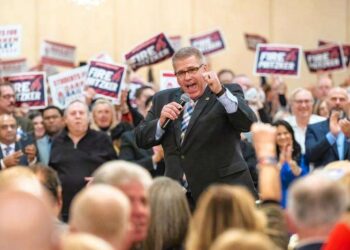 Darren Bailey Set to Enter Illinois Governor’s Race Amid GOP Infighting