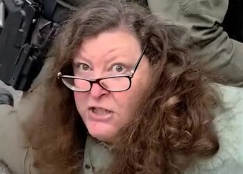 Federal Officials: WGN Producer Arrested for Allegedly Assaulting ICE Agents, Not for Reporting