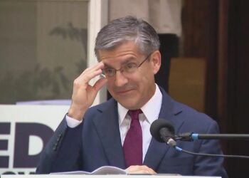 As Bailey Mourns, Dabrowski Moves Into His Southern Illinois Backyard