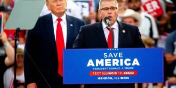 After Family Tragedy, Trump Sends Heartfelt Letter as Darren Bailey Vows to Stay in Race and ‘Fight, Fight, Fight’