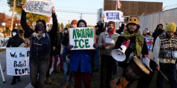 Cook County Prosecutor Drops Charges Against ICE Protesters – Signals Open Season on Federal Agents