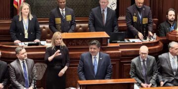 Seven House Republicans Unite, Vote NO on “Pritzker Rescue Bill” in Committee as Democrats Advance Chicago Bears Tax Break