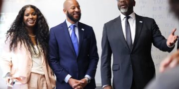 Johnson Brings CTU President Whose Leadership Is Viewed as Hostile to Catholic Education to Vatican Meeting
