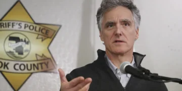 Illinois House Democrat Accused of Using Political Privilege to Skip Gridlocked Traffic in Chicago