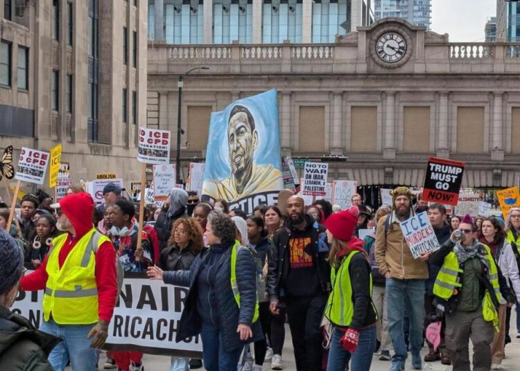 Opinion: Chicago Public School Teachers Aren’t Teaching — They’re Recruiting