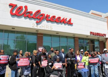 Chicago Walgreens Shuts Down After Theft, Violence Drive Store Into the Ground