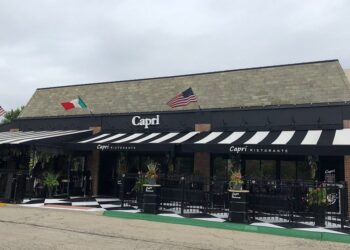 Burr Ridge Restaurant Owner Held Without Bail in Federal Gambling and Extortion Case