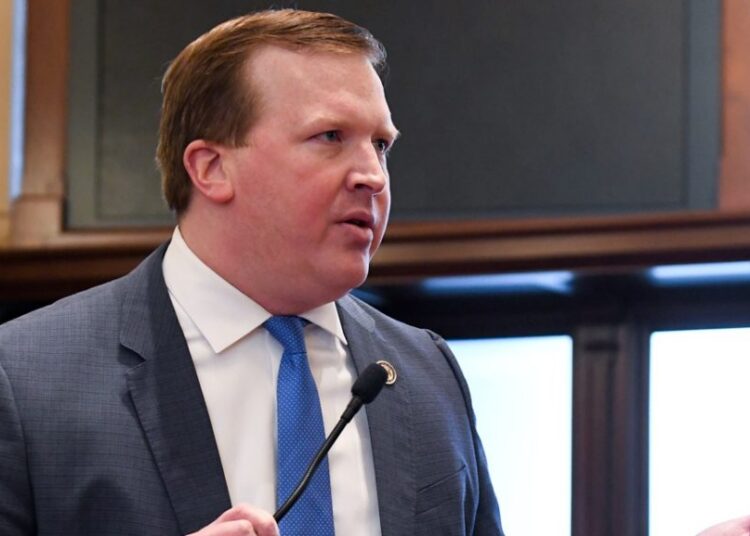‘Part-Time Plummer’ Exposed: GOP Senate Leader Missed 35% of Official Workdays – Equivalent of 18 Weeks Per Year
