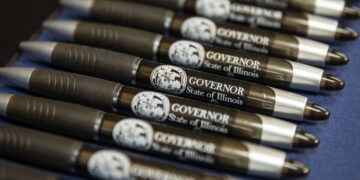 Record Illinois Budget Includes $800 Million in New Taxes as More Residents and Businesses Leave State