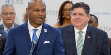Trouble for Welch? Illinois House Speaker Gets Lackluster Reception From Democrats at State Fair Fundraisers