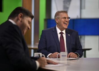 Bailey Lands Knockout Punch on Pritzker Over Bears and “Socialist” Taxes in WTTW Debate